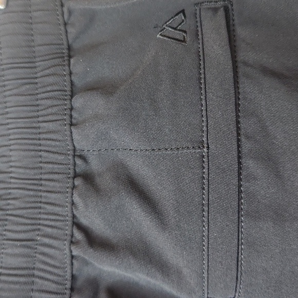 NWT Alpine Design Women's Black Trailblazar Athleisure Pants Size M - Picture 9 of 11